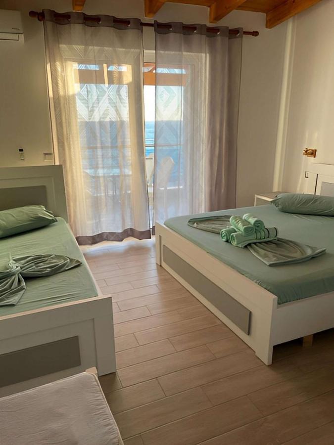 Wave N' Sea Apartments Himare Exterior photo