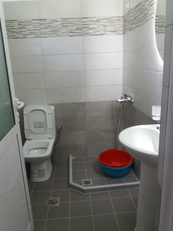 Wave N' Sea Apartments Himare Exterior photo